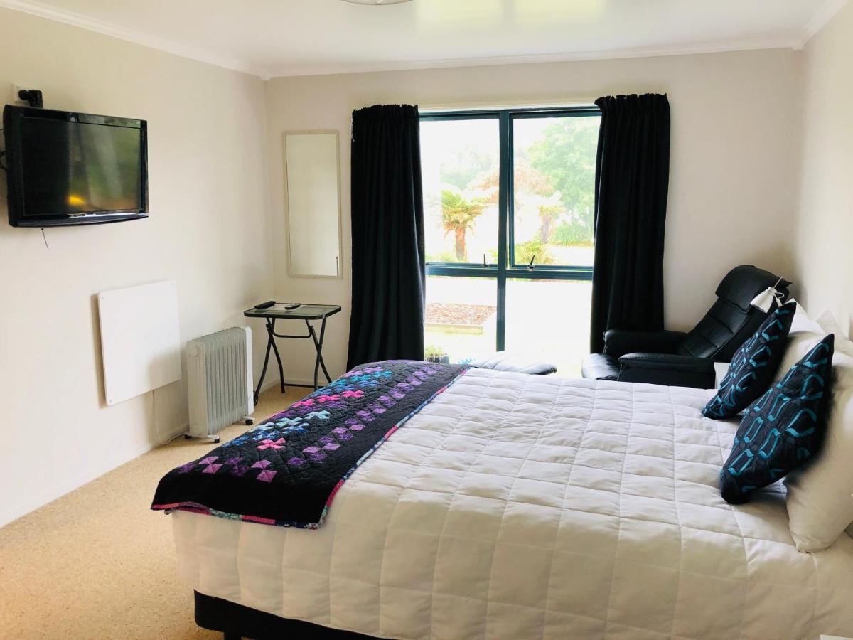 Hokitika - Blue Spur Bed And Breakfast Экстерьер фото